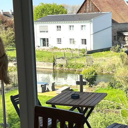 Apartment Am Fluss-ufer - Nur 5 Minuten Zum Europapark Und Direkt Am Naturschutzgebiet *